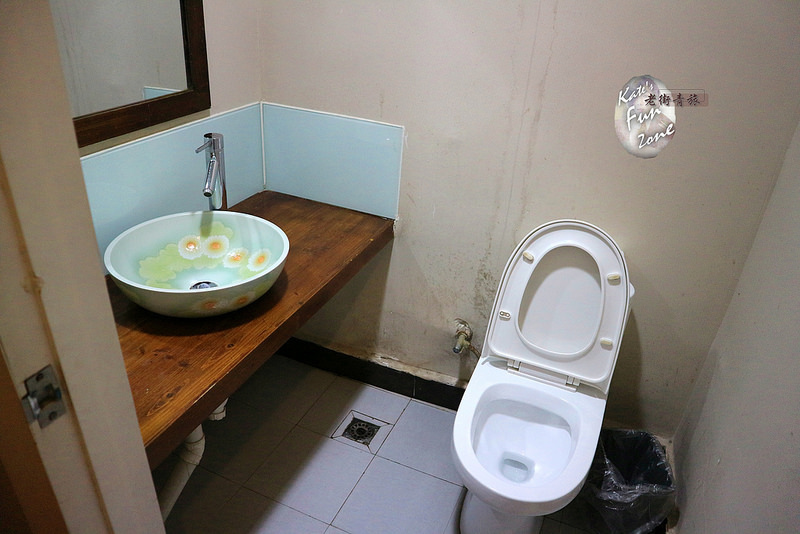 老街國際青旅 via Kate's FZ