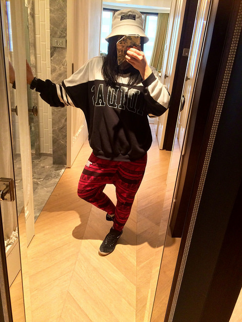 全身鏡當然是不可或缺的科科。