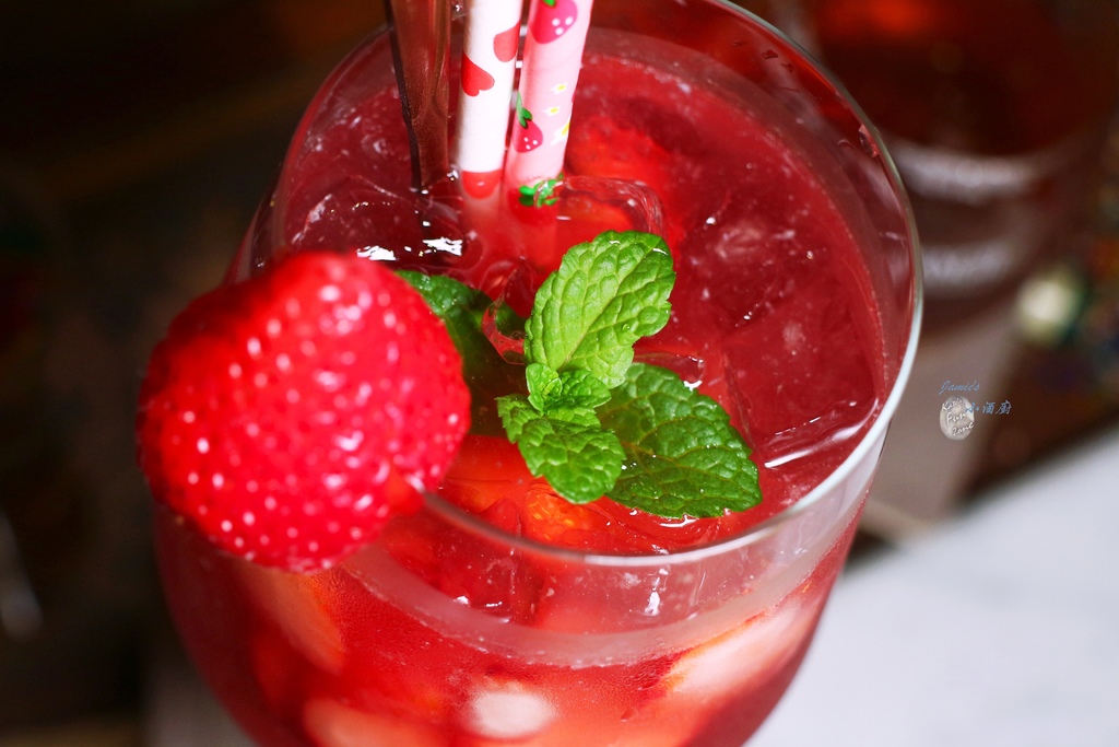 很適合女孩的一款調酒